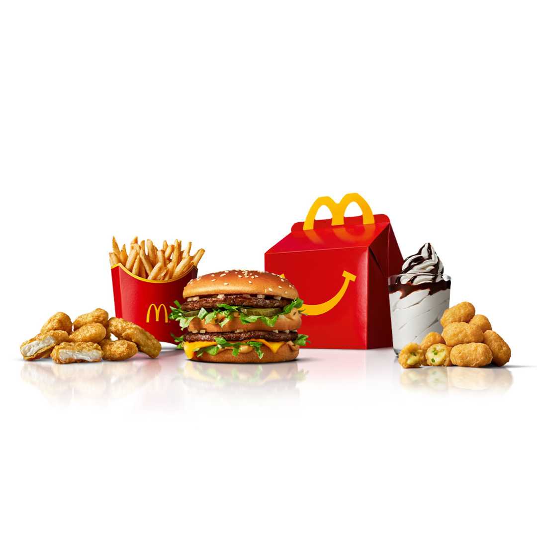 Burger og happy meal i McDonald's i Amager Centret